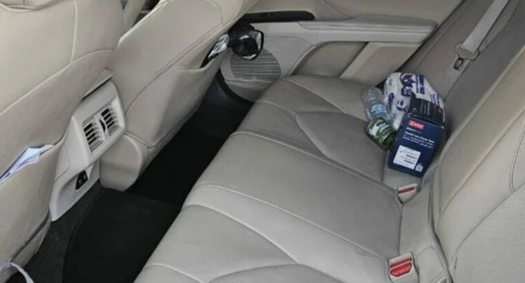 Toyota Camry SE+ Grande 2019 Gcc for sale