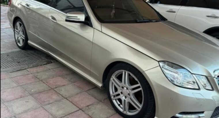 Mercedes E300 full option 2013 Gcc for sale