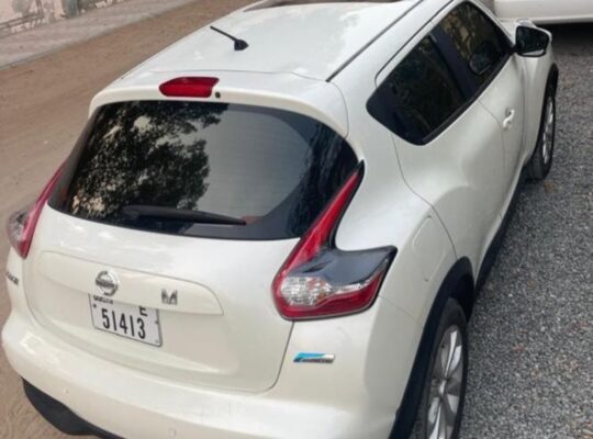 Nissan juke full option 2015 Gcc for sale