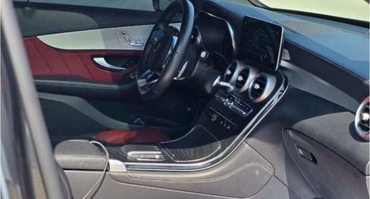 Mercedes GLC200 4matic 2020 Gcc for sale