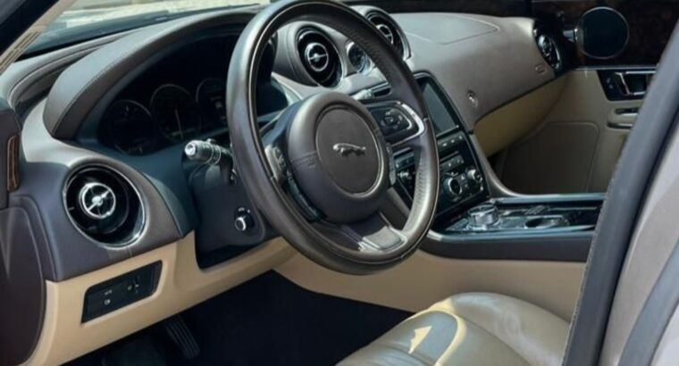 Jaguar XJ L 2015 full option Gcc for sale