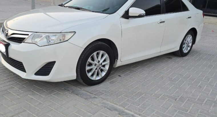 Toyota Camry full option 2015 60TH for sale