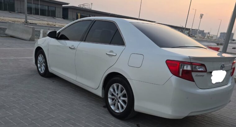 Toyota Camry full option 2015 60TH for sale