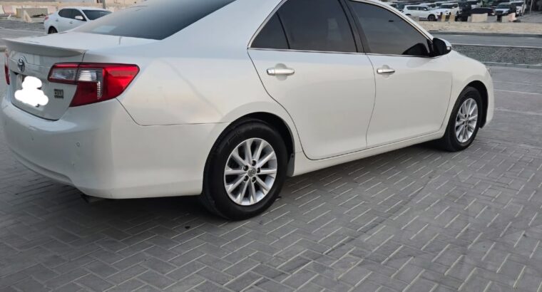 Toyota Camry full option 2015 60TH for sale