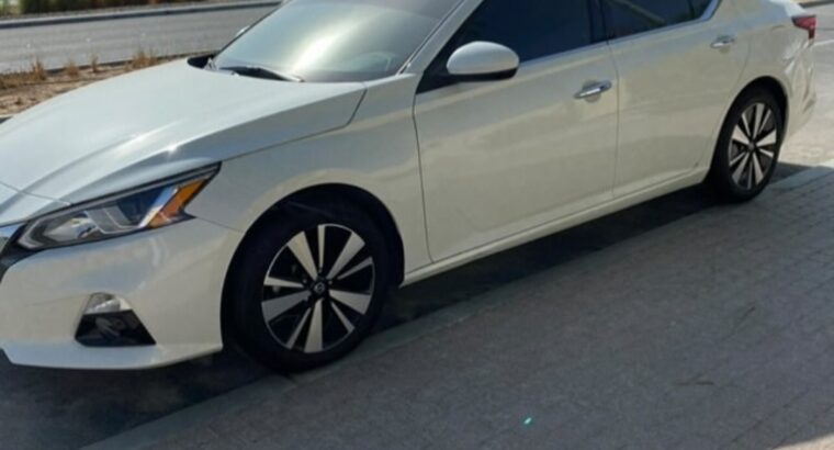 Nissan Altima SV 2021 Gcc for sale