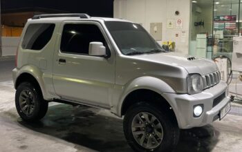 Suzuki jimny 2015 Gcc in good condition