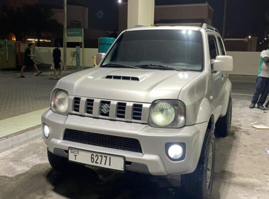 Suzuki jimny 2015 Gcc in good condition