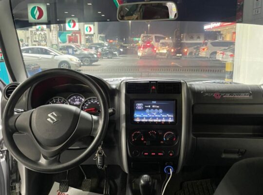 Suzuki jimny 2015 Gcc in good condition