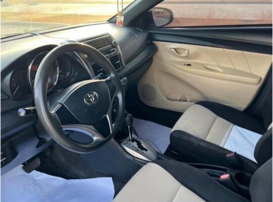 Toyota yaris Hatchback 2016 Gcc for sale