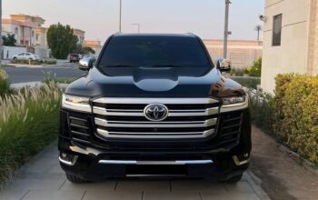 Toyota Land cruiser vxr 2023 full option Gcc