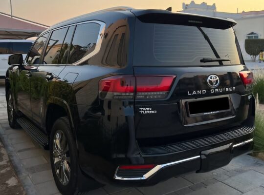 Toyota Land cruiser vxr 2023 full option Gcc