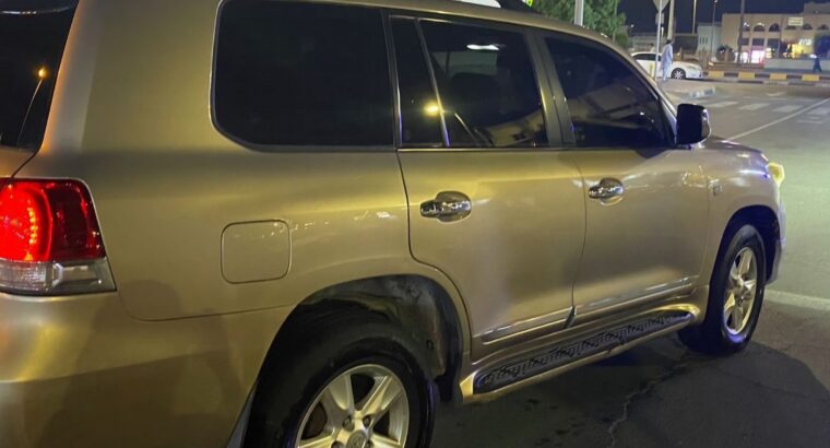 Toyota Land cruiser vxr 2010 full option for sale