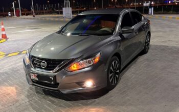 Nissan Altima SV 2018 Gcc for sale