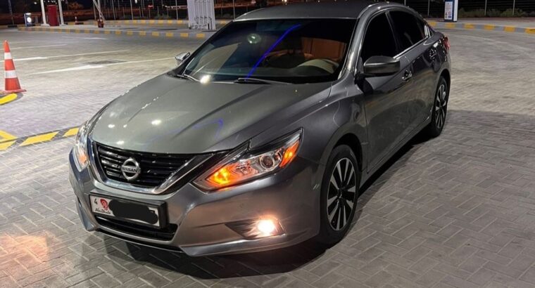 Nissan Altima SV 2018 Gcc for sale
