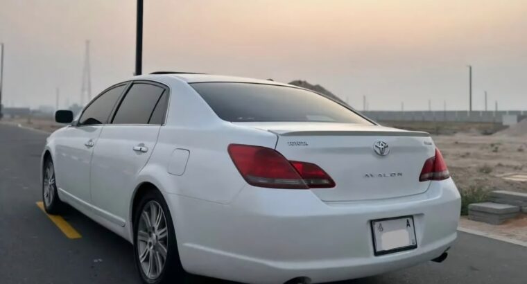 Toyota Avalon limited 2008 Gcc for sale