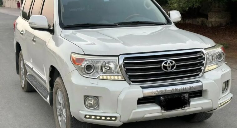 Toyota Land cruiser GXR 2015 full option Gcc