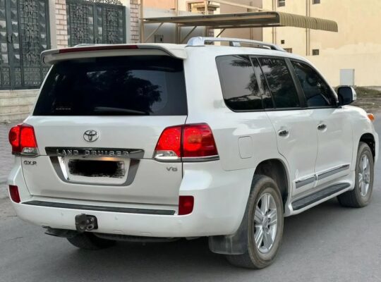 Toyota Land cruiser GXR 2015 full option Gcc