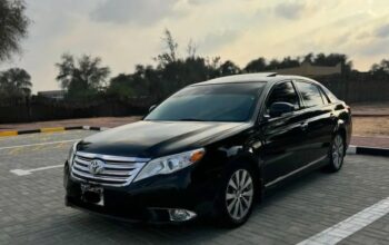 Toyota Avalon 2011 limited in good condition