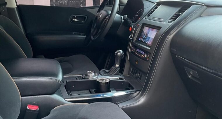Nissan patrol SE 2016 base option for sale