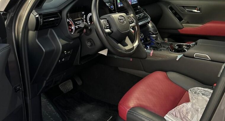 Toyota Land cruiser VXR TT 2023 Gcc