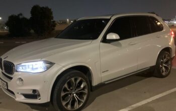 BMW X5 full option 2017 Gcc for sale