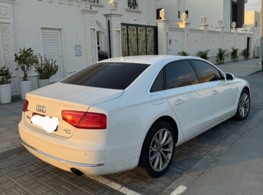 Audi A8 full option 2013 Gcc for sale