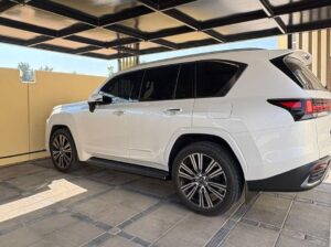 Lexus LX600 prestige 2024 Gcc full option