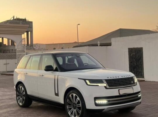 Range Rover vouge HSE P530 full option 2022 Gcc