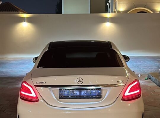 Mercedes C200 full option 2019 Gcc for sale