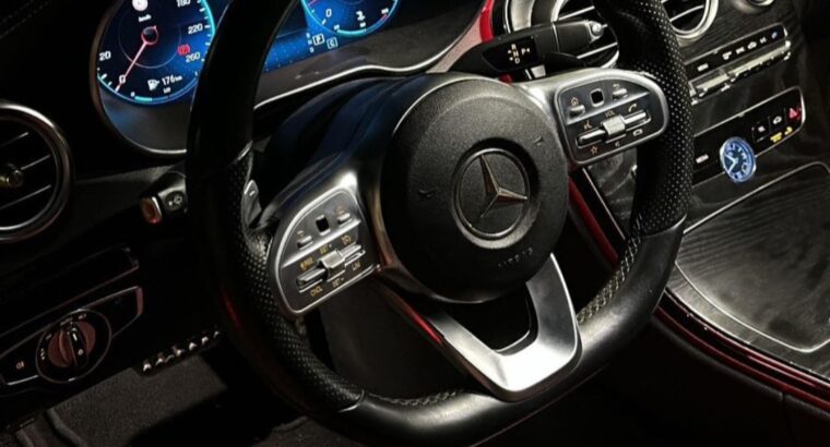 Mercedes C200 full option 2019 Gcc for sale