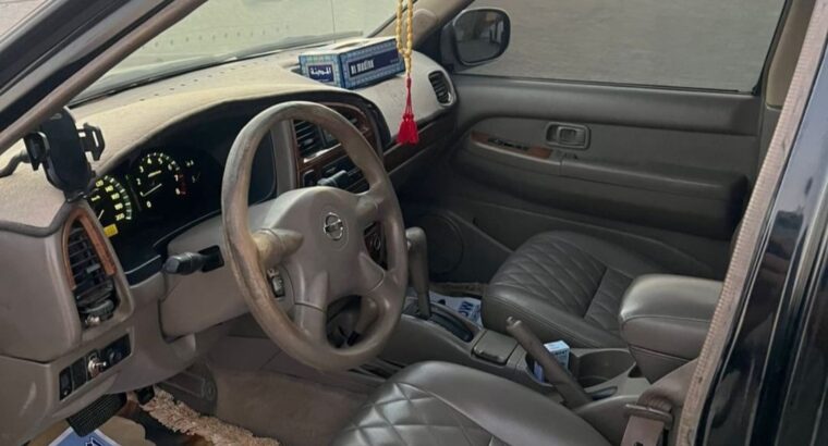 Nissan Pathfinder 2004 Gcc full option