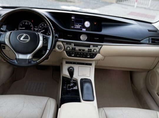 Lexus ES350 2013 USA imported for sale