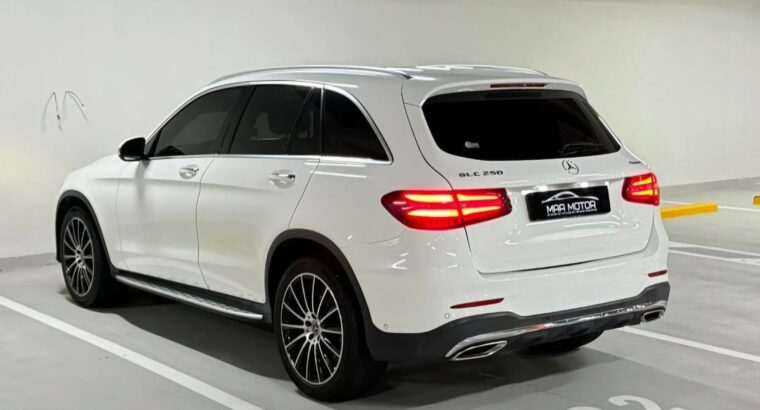 Mercedes GLC 250 2019 Gcc for sale