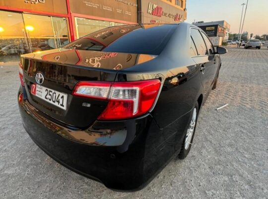 Toyota Camry 2014 Gcc for sale