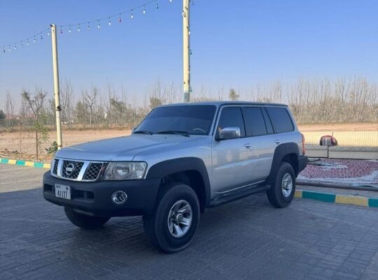 Nissan Patrol safari 2005 in good condition for sa