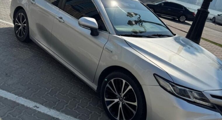 Toyota Camry Hybrid 2020 Gcc full option