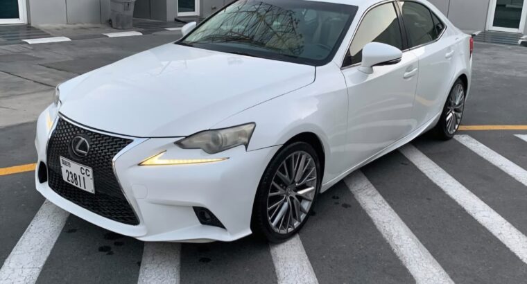Lexus IS250 full option 2014 Gcc for sale