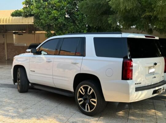 Chevrolet Tahoe RST 6.2 / 2019 Gcc full option