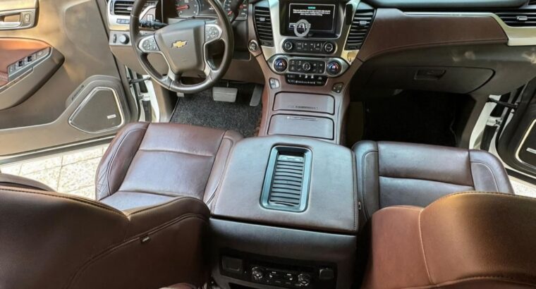 Chevrolet Tahoe RST 6.2 / 2019 Gcc full option