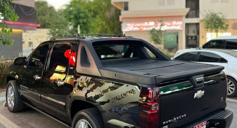 Chevrolet Avalanche LTZ 2009 Gcc for sale