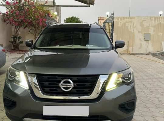 Nissan Pathfinder 2018 Gcc for sale