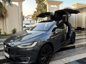 Tesla model X Fully loaded 2020 Gcc for sale