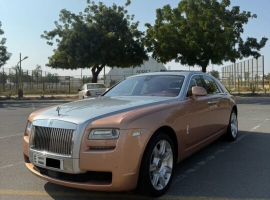 Rolls Royce Ghost 2014 full option Gcc