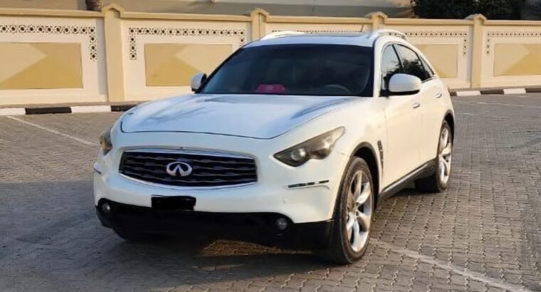 Infiniti Fx50s full option 2009 Gcc for sale