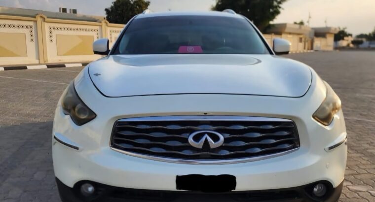 Infiniti Fx50s full option 2009 Gcc for sale