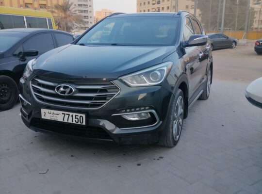 Hyundai Santa fe 2.0L full option 2017 USA import