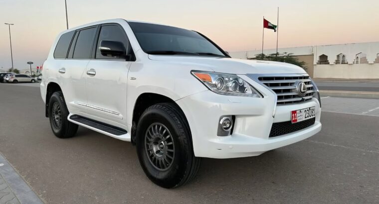 Lexus LX570 full option 2009 Gcc for sale