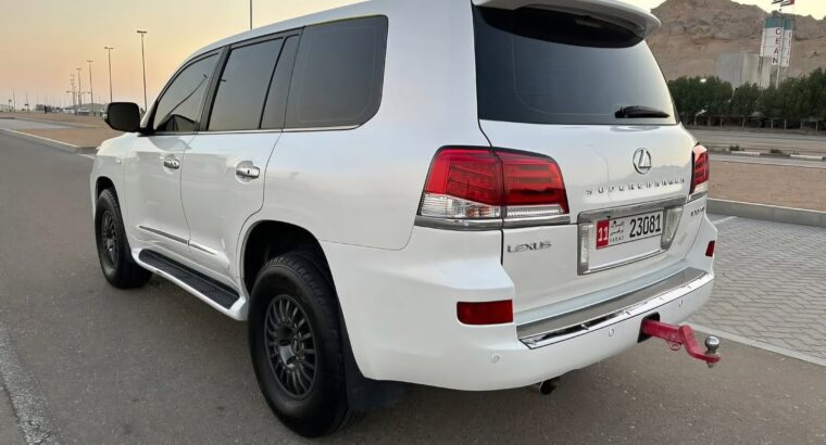 Lexus LX570 full option 2009 Gcc for sale