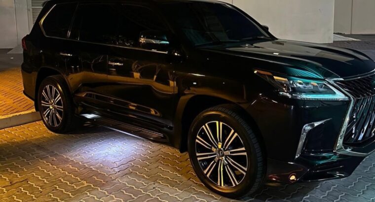Lexus LX570 full option 2018 Gcc for sale