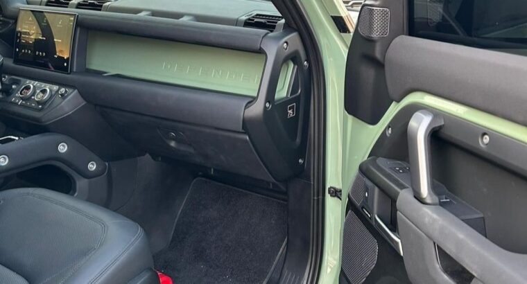 Land rover defender 110 / 75 Edition Gcc 2023